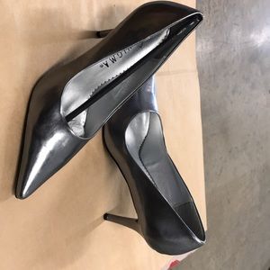 Dress to impress heel